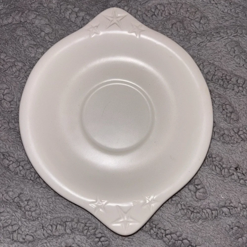 HULL F92 American Eagle‎ Pitcher And Saucer With Stars Ceramic